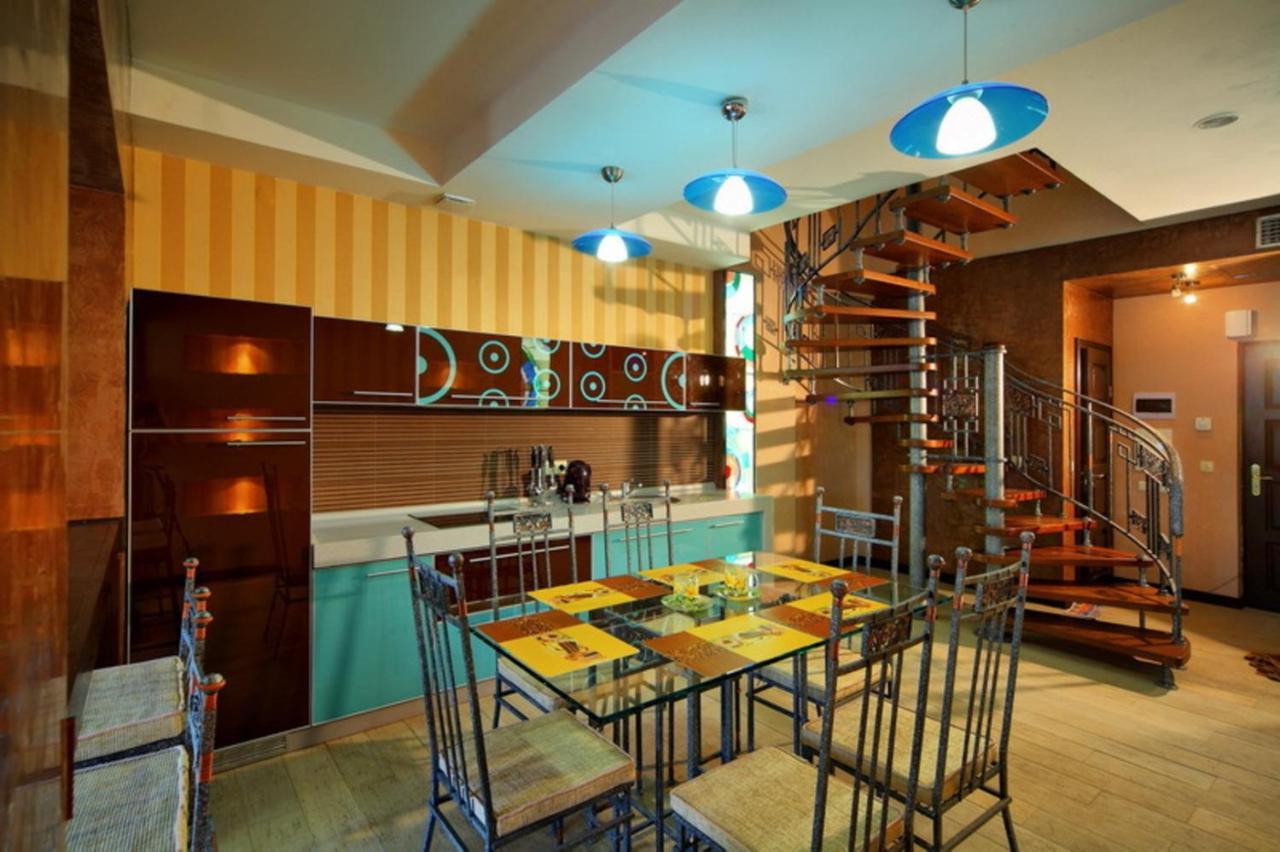 Apart-Hotel Chale Graal Truskavets Bagian luar foto